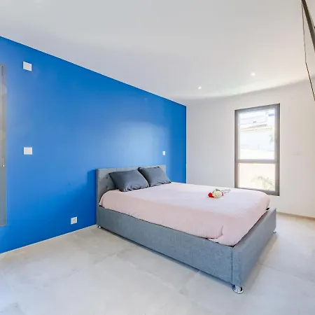 Orphee By Interhome * Saint Aygulf